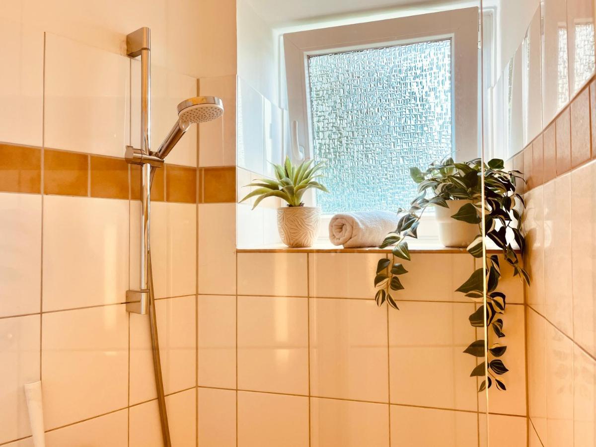 Wohlfuehl Strand Wohnung 'Mein Ankerplatz' Любек Экстерьер фото